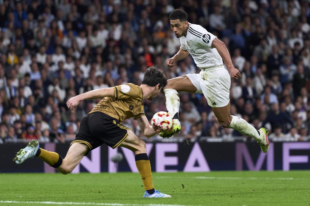 他总是以强 他总是以强